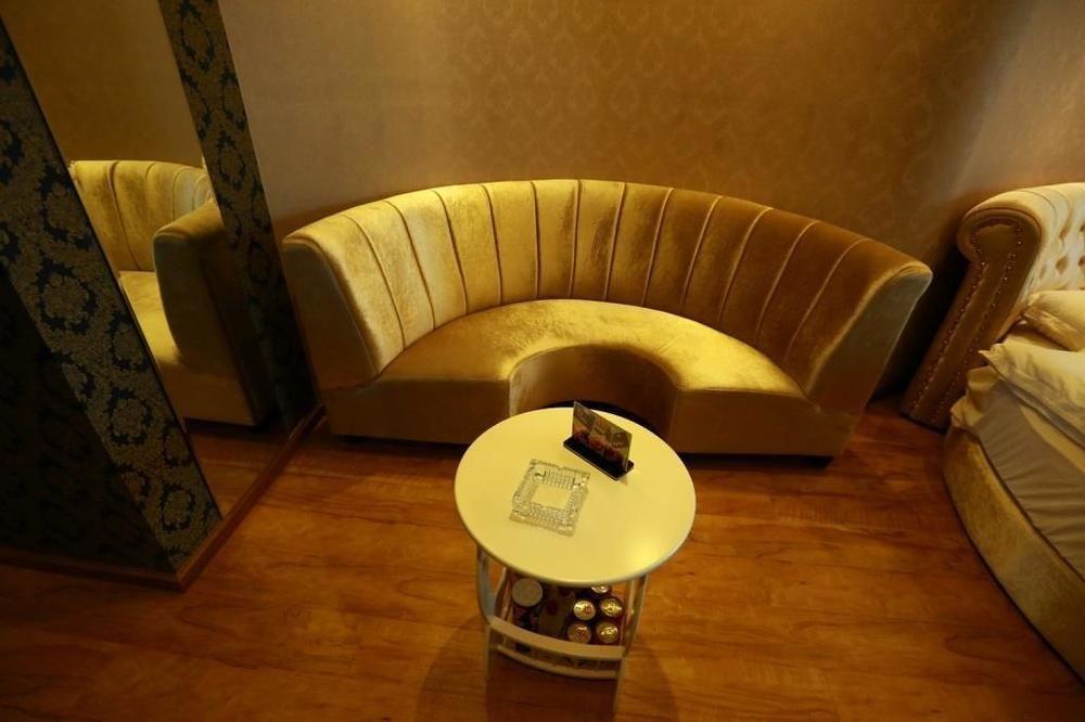 Yawei Apartment Hotel 昆明 エクステリア 写真