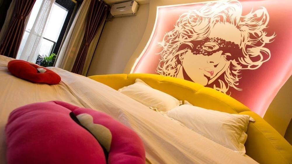 Yawei Apartment Hotel 昆明 エクステリア 写真